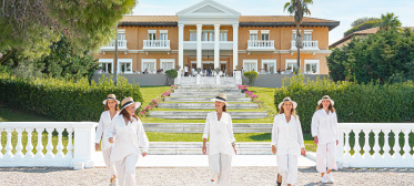 01-who-we-are-careers-grecotel-hotel-and-resorts