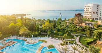 11-grecotel-eva-palace-corfu-peninsula-pool-view