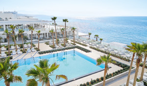 06-amenities-and-services-in-grecotel-hotels-and-resorts-in-greece