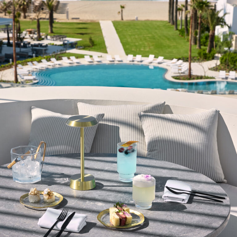 Private romantic dinner experience at Grecotel Creta Palace
