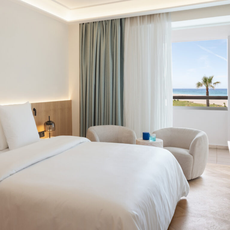 Accommodation details of family room with sea view at Grecotel Creta Palace