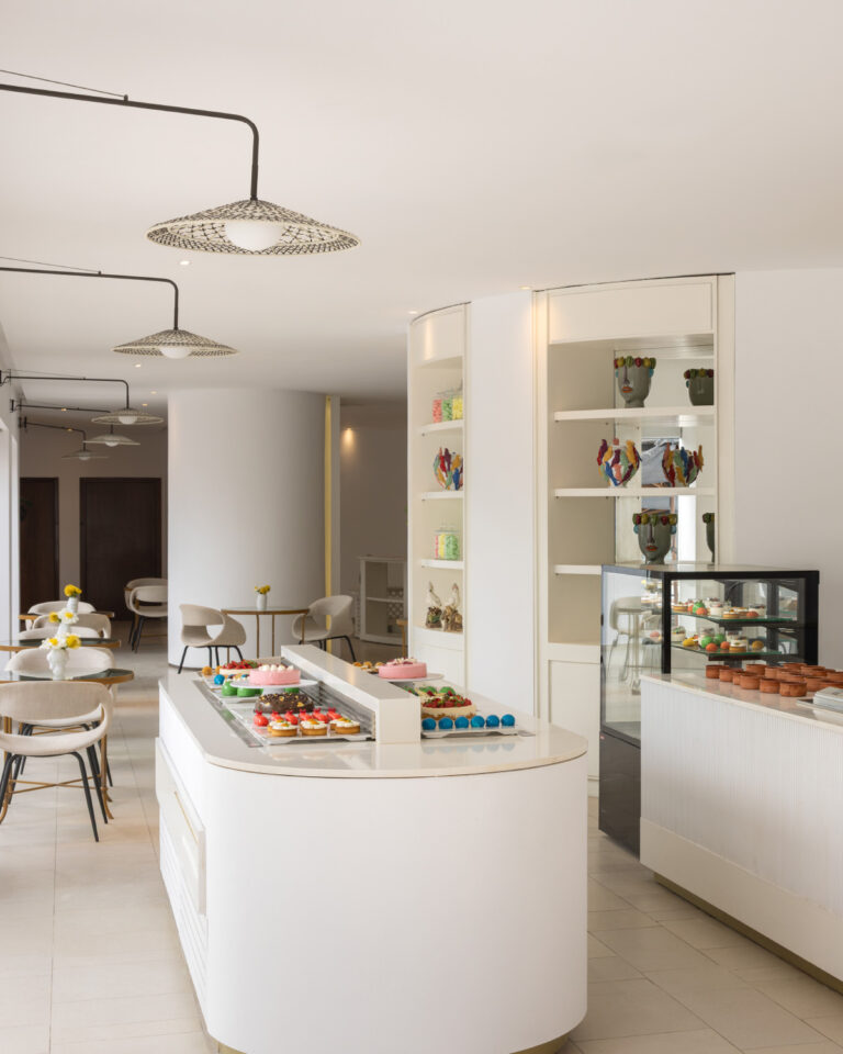 Buffet dining experience at Labyrinth Atrium restaurant at Grecotel Creta Palace
