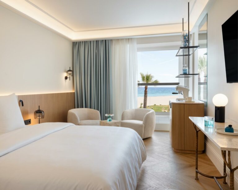 Accommodation details of luxury rooms at Grecotel Creta Palace