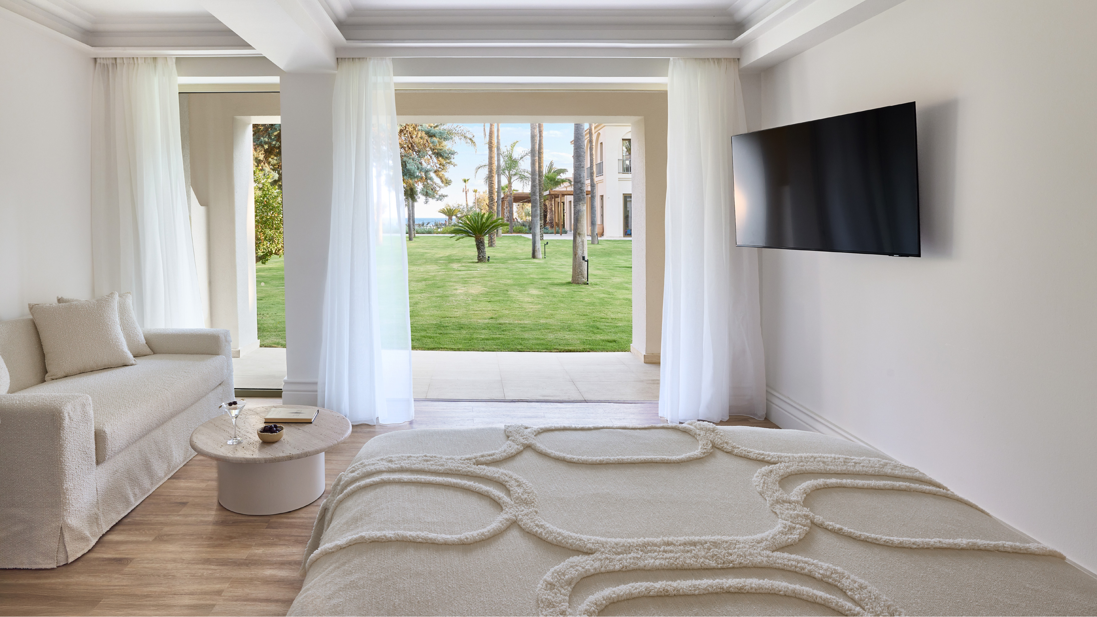 Deluxe Room with veranda at Filoxenia Kalamata