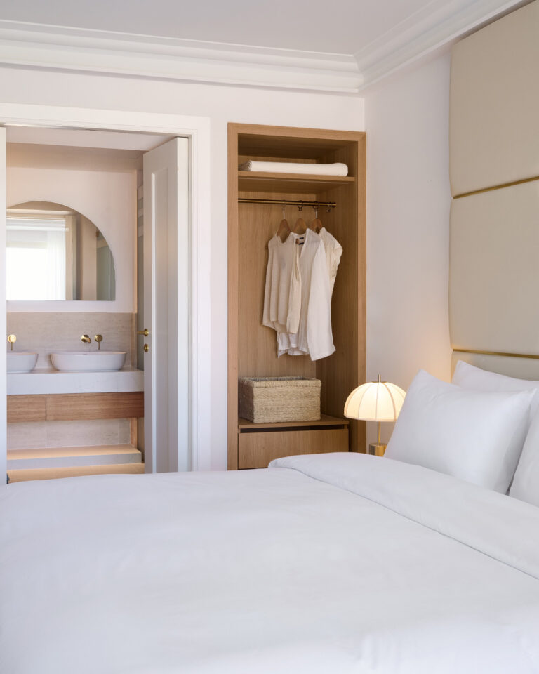 Room details of the Deluxe Family Suite with garden patio