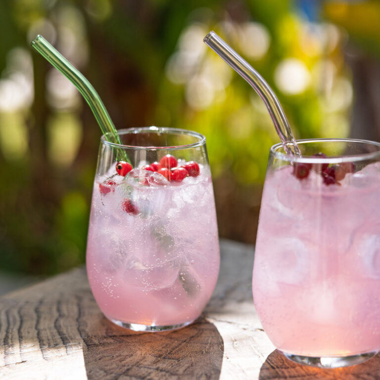 Cocktails and drinks at resort bar
