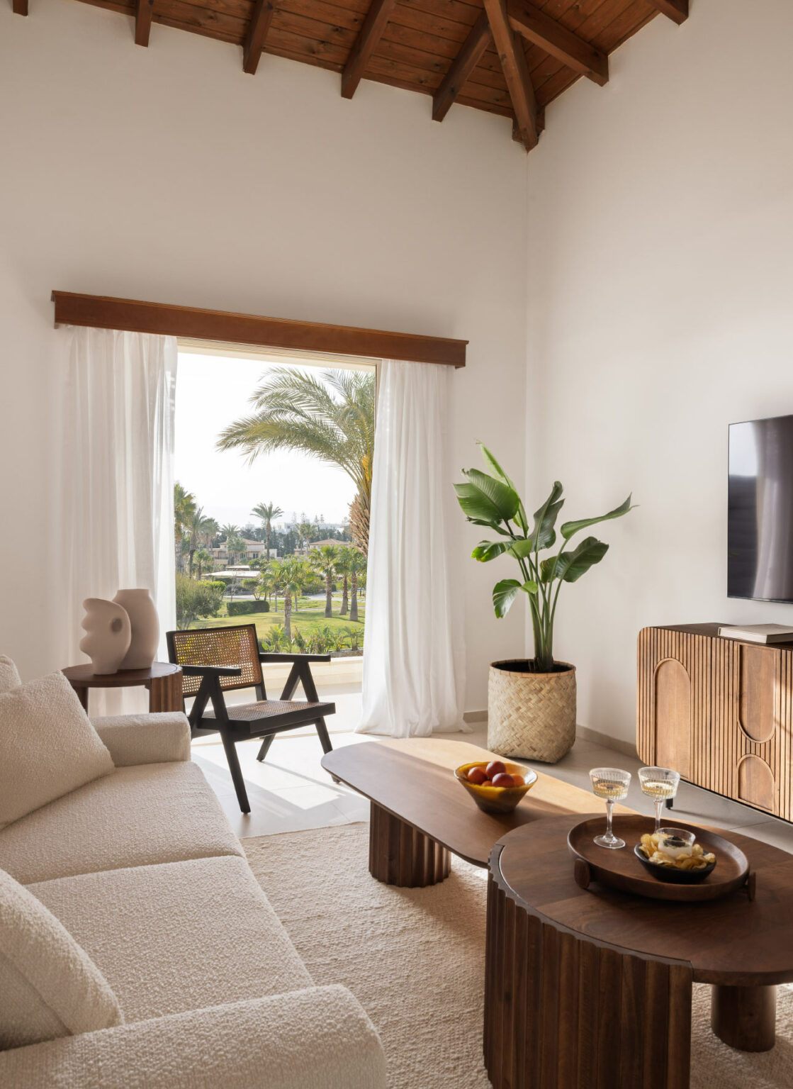 Luxury family suite with shared pool and balcony