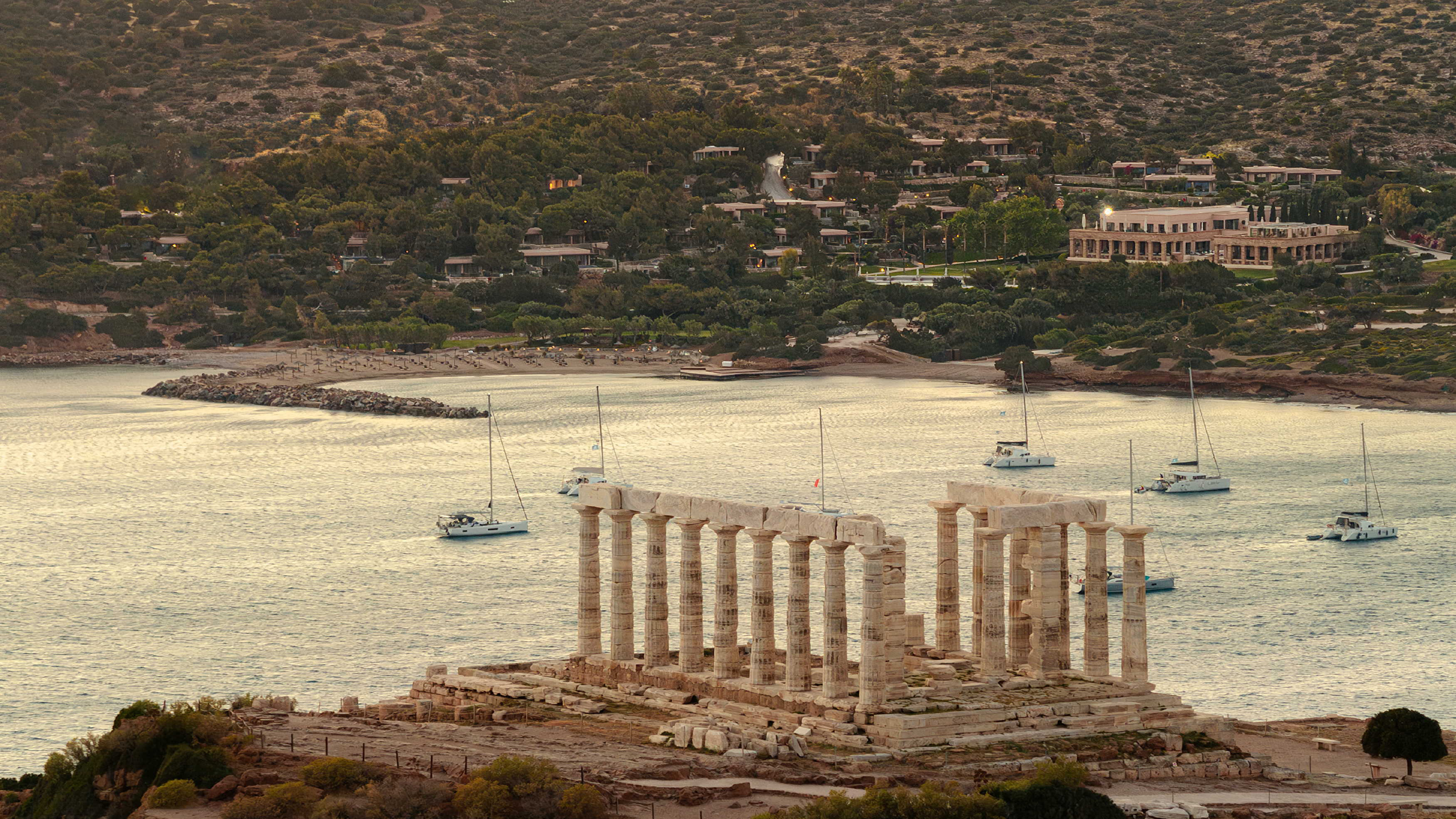 IMPOSSIBLY GLAMOROUS